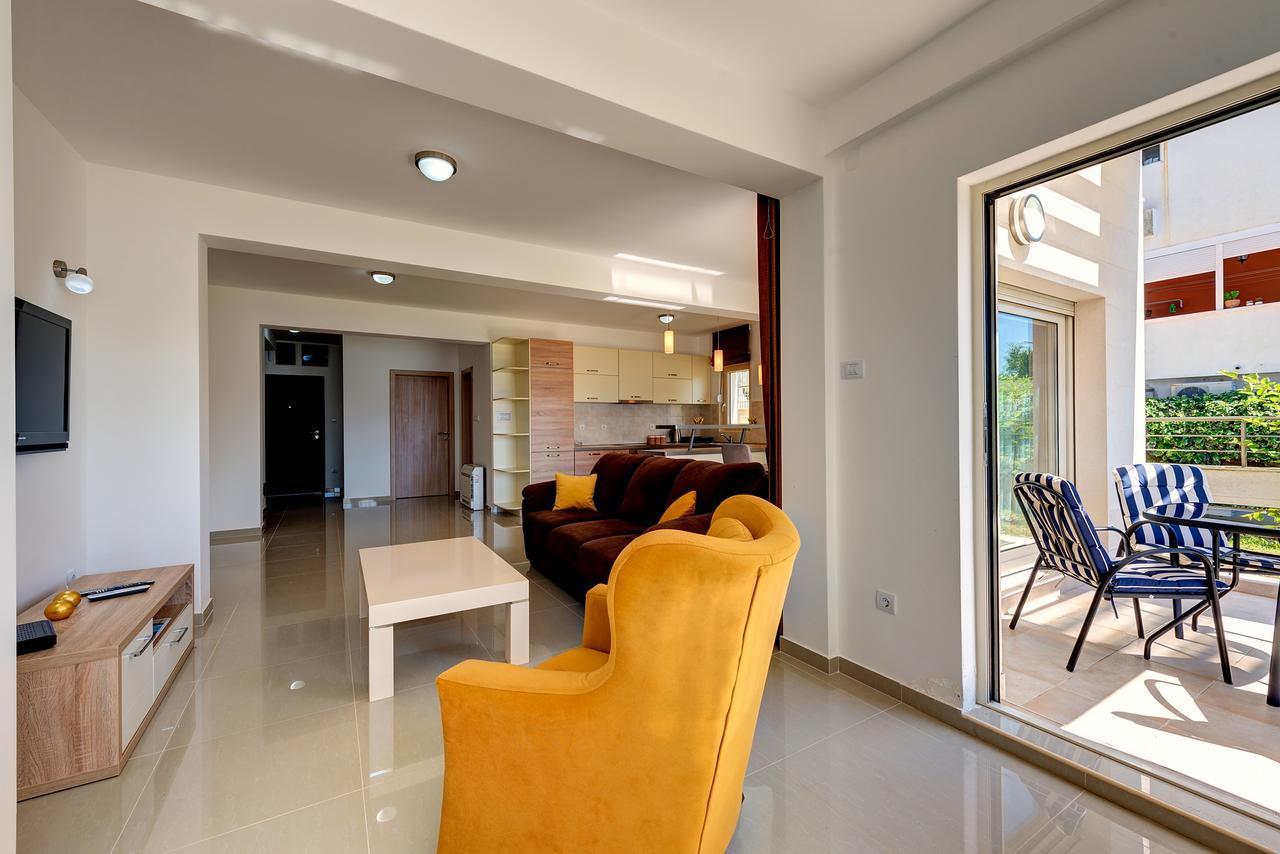 Apartments Villa Adriatic Tivat Luaran gambar