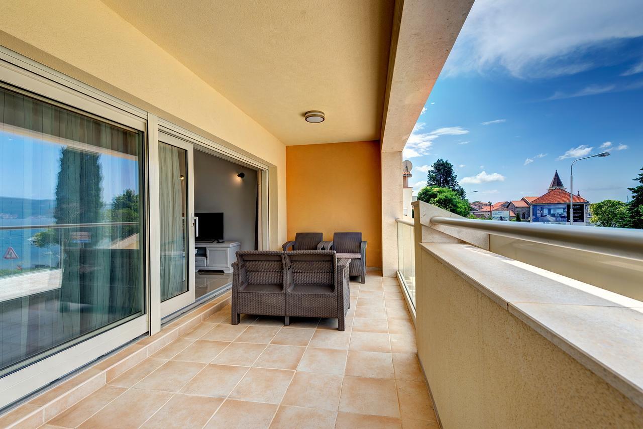 Apartments Villa Adriatic Tivat Luaran gambar