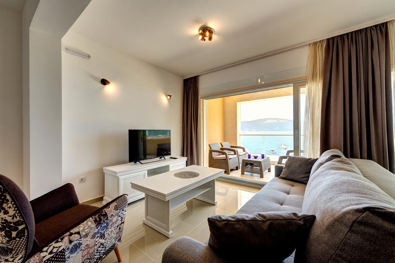 Apartments Villa Adriatic Tivat Luaran gambar